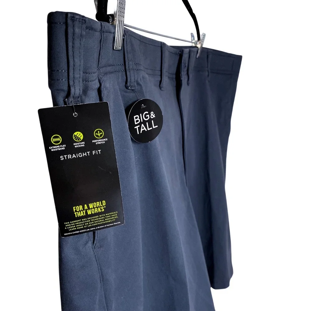 Lee Extreme Motion Mens Navy Straight Fit Shorts‎ Big and Tall Size 50 x 10 Flex